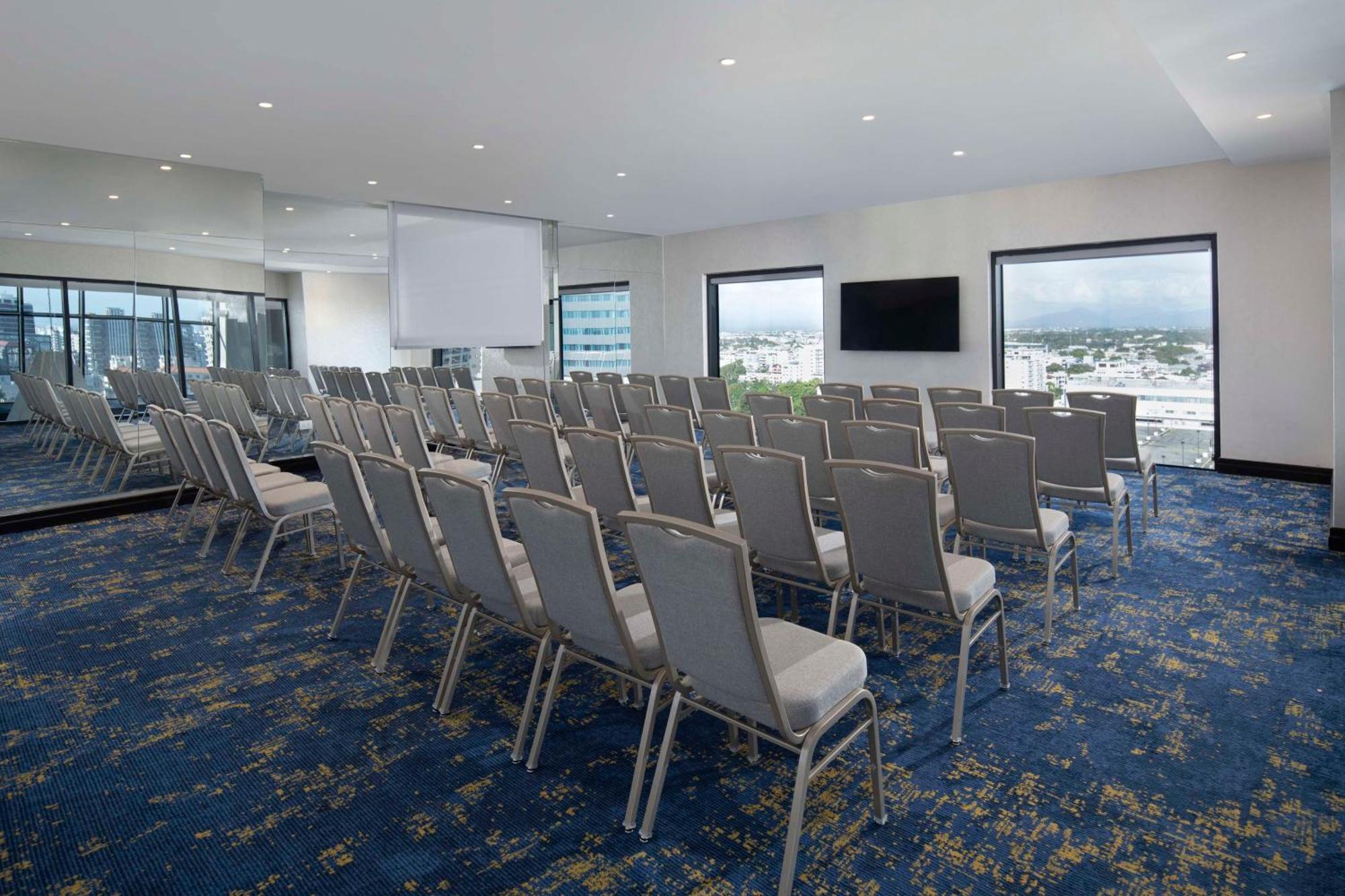 Homewood Suites By Hilton Σάντο Ντομίγκο Εξωτερικό φωτογραφία