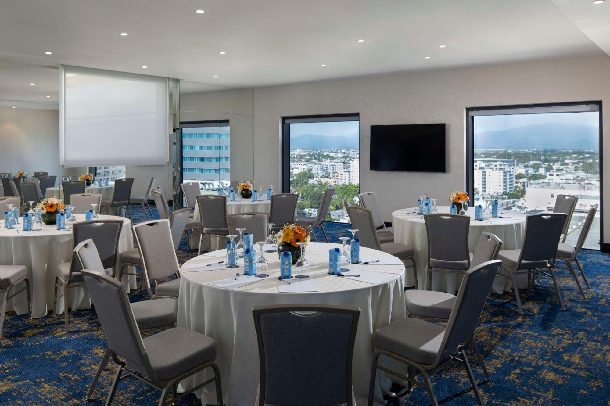 Homewood Suites By Hilton Σάντο Ντομίγκο Εξωτερικό φωτογραφία